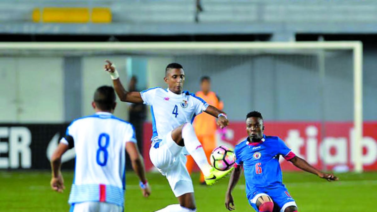 Un partido de mucha fuerza en el que Panamá no pudo derrotar a un equipo haitiano que jugó la mayor parte del partido con un jugador menos.