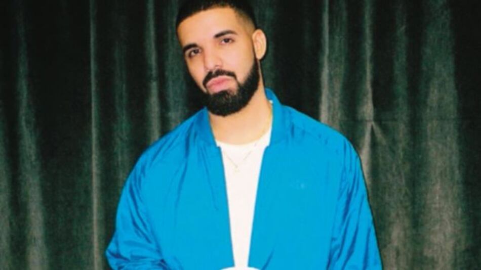 Michael Jackson hace aparición póstuma en disco