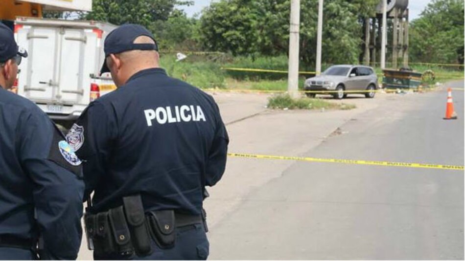 Policía: dos detenidos tras el hallazgo de tres personas muertas dentro de camioneta en Cabra