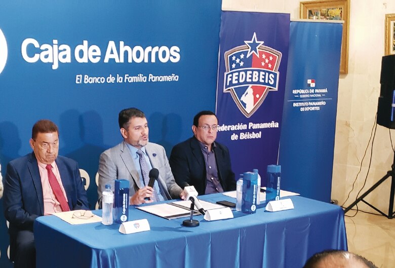 Allan Lewis, el homenajeado