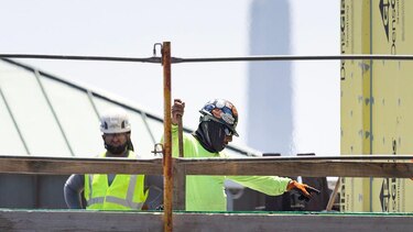 ‘Estamos aterrorizados’: los indocumentados en Estados Unidos que no van a trabajar por miedo a ser detenidos