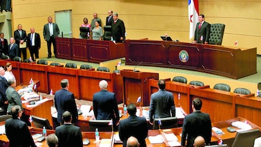 Estrategias de bancadas en elección de magistrado
