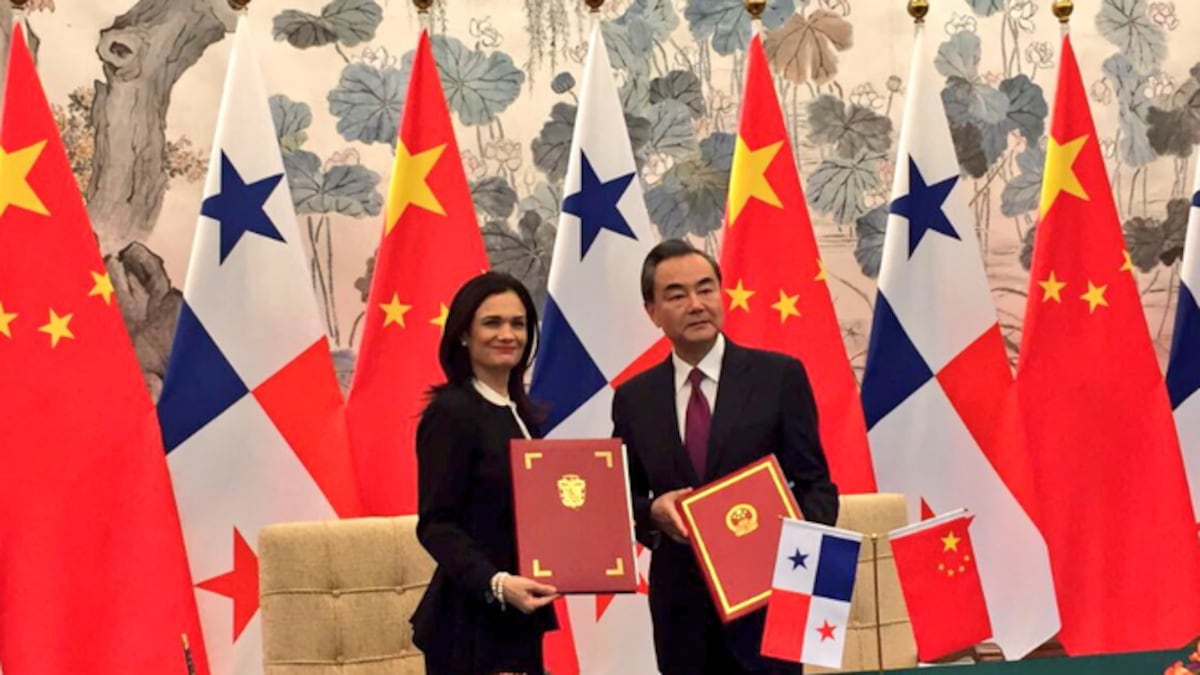 Panamá reconoce el principio de una sola China y rompe relaciones con Taiwán