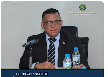 Dos diputados renuncian a la comisión de la Asamblea que investigará gestión de la rectora de la Unachi