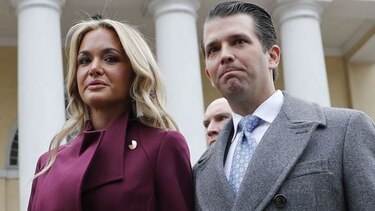 Hospitalizan a nuera de Trump tras abrir sobre con polvo blanco