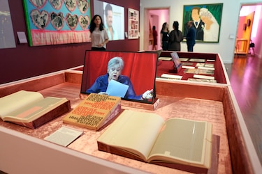 Una exposición sobre la telenovela en Nueva York invita a sonreír, recordar y reflexionar