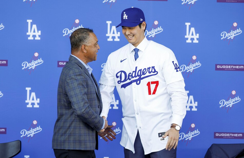 Ohtani dice que la vocación ganadora de los Dodgers lo convenció de firmar contrato récord