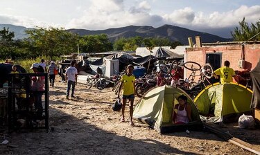 Suben a 8 mil 250 los colombianos obligados a salir de Venezuela