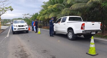 Policía Nacional reporta más de 500 detenciones por incumplir restricciones de la cuarentena