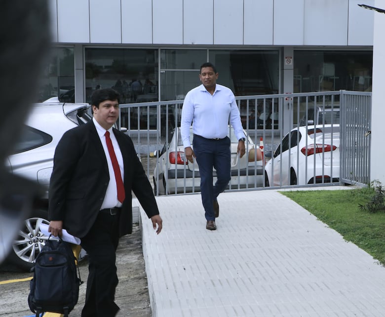 Del poder a los tribunales: los casos que cercan a altos funcionarios del gobierno de Cortizo