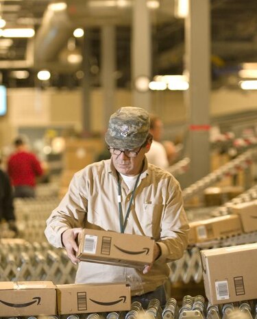 Suben las compras por internet en Estados Unidos