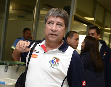 Fútbol: Bolillo Gómez convoca a 16 legionarios para amistosos