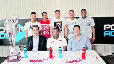 Pentacampeones del béisbol juvenil