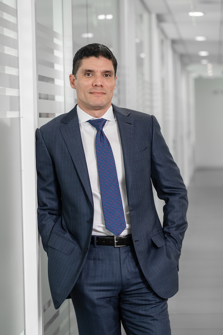 ARIFA fortalece sus equipos de trabajo en las áreas de litigio y derecho regulatorio con la nueva incorporación del socio Fernando Aued