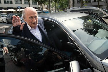Joseph Blatter volverá a comparecer el martes ante la justicia suiza por pago a Michel Platini