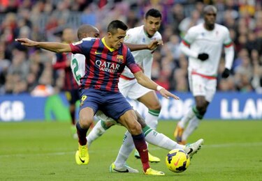 Barcelona olvida la ola de lesiones con una goleada al Granada