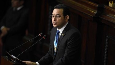 Comisionado presidencial de Derechos Humanos renuncia por crisis política en Guatemala
