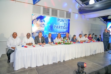 PRD y Panameñista entregan credenciales a sus nuevas dirigencias tras elecciones internas