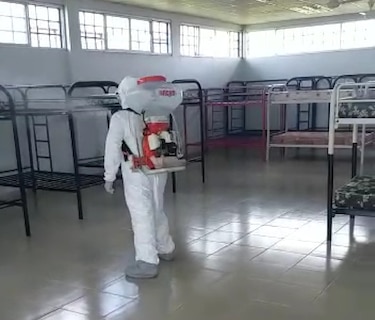 Desinfectan local en Aguadulce tras salida de reos con Covid-19; pobladores rechazaban presencia de los convictos