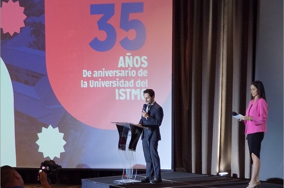 La Universidad del Istmo celebra 35 años al servicio de la educación superior en Panamá