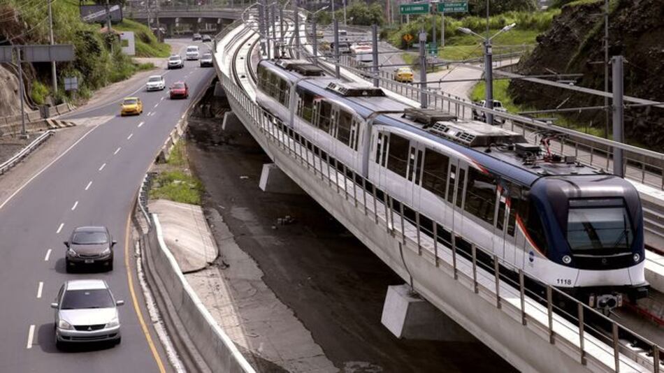 Inversión pública cae 44.5%