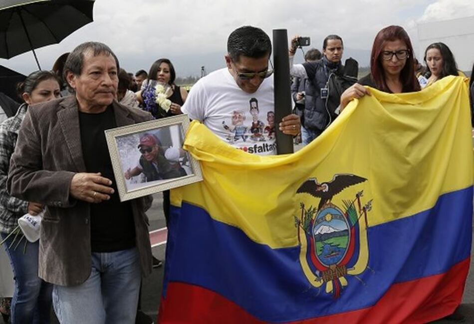 Familias de reporteros asesinados se sienten 'burladas' por gobierno de Ecuador