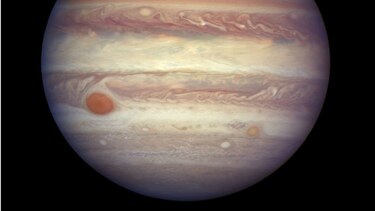 Científicos hallan más lunas a Júpiter; en total van 79