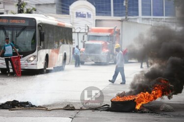 Un lunes marcado por los cierres y protestas