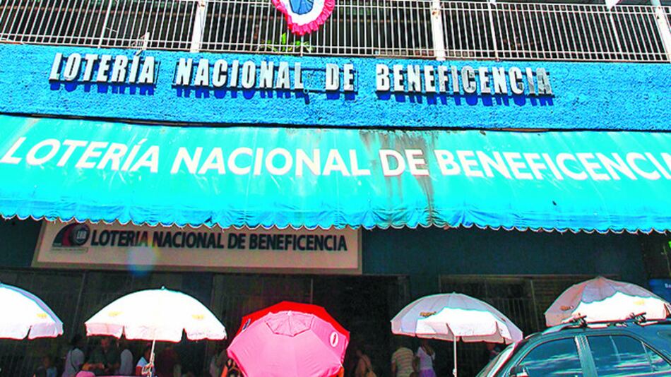 Millonaria campaña publicitaria en medio de proceso electoral