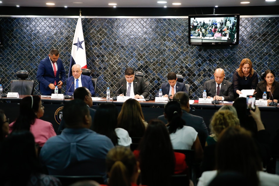 Comisión de Gobierno de la Asamblea frena ley contra el secuestro de bienes de medios y denunciantes de la corrupción