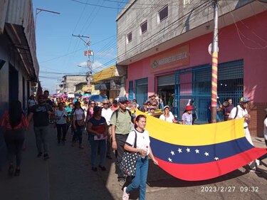 Casi 30 protestas en gran parte de Venezuela en un día, según una ONG