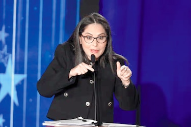 Zulay Rodríguez, sus discursos xenofóbicos, los lingotes de oro y los auxilios económicos