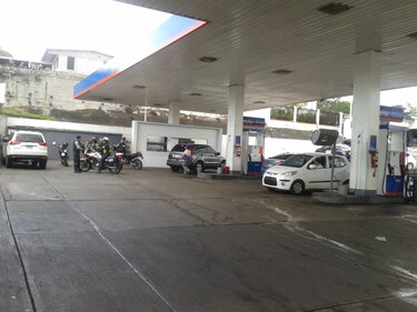 Intento de robo en estación de combustible de la Ave. 12 de octubre