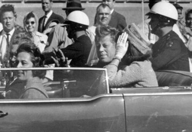 Detalles enigmáticos, pero no explosivos en archivos sobre asesinato de Kennedy