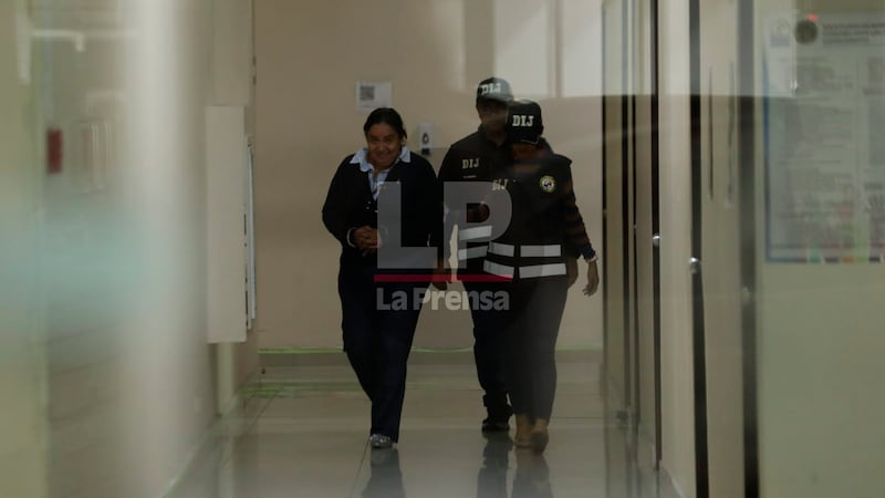 La fiscalía solicita imputar cargos por enriquecimiento injustificado a la exsubdirectora de la DGI, Maritza Ureña