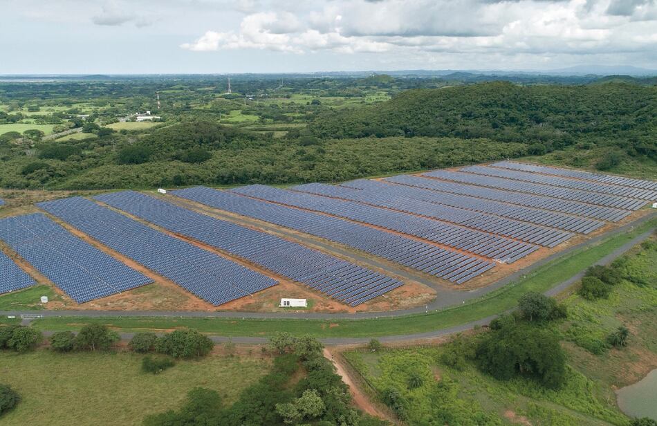 Energías renovables ganan terreno en descarbonización