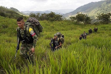 Colombia congela bienes de FARC por unos 98 millones de dólares