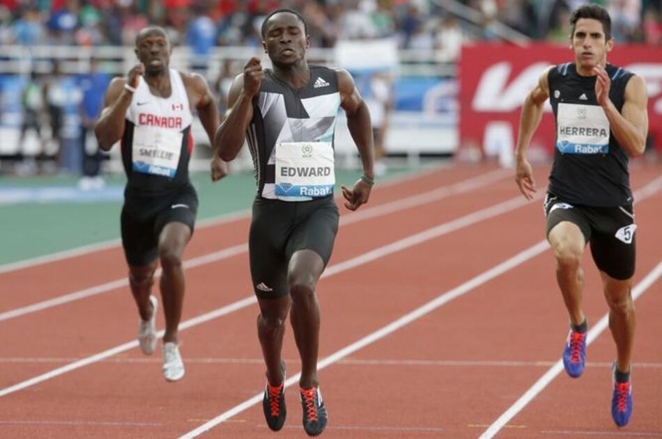 Alonso Edward gana con autoridad en Rabat