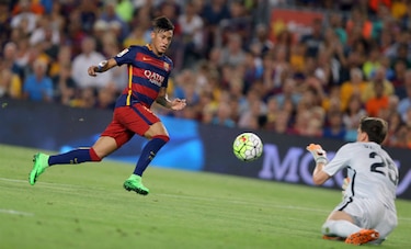Barcelona se pasea ante el Roma con goles de Neymar y Messi