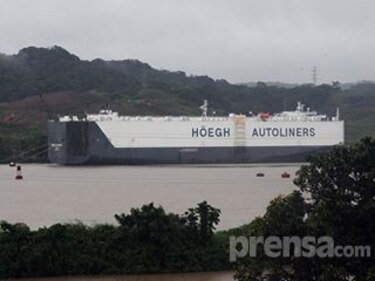 Se reanuda tránsito de buques por el Canal de Panamá