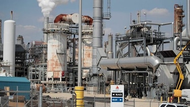 Guaidó paga deuda de Maduro y retiene a Citgo en medio de crisis