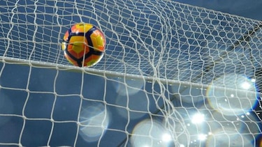 Futbolistas, maltratados y a veces humillados