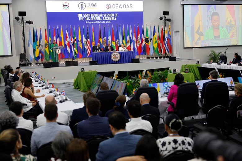 Asamblea de la OEA arranca con un llamado a la desescalada del conflicto en Oriente Medio