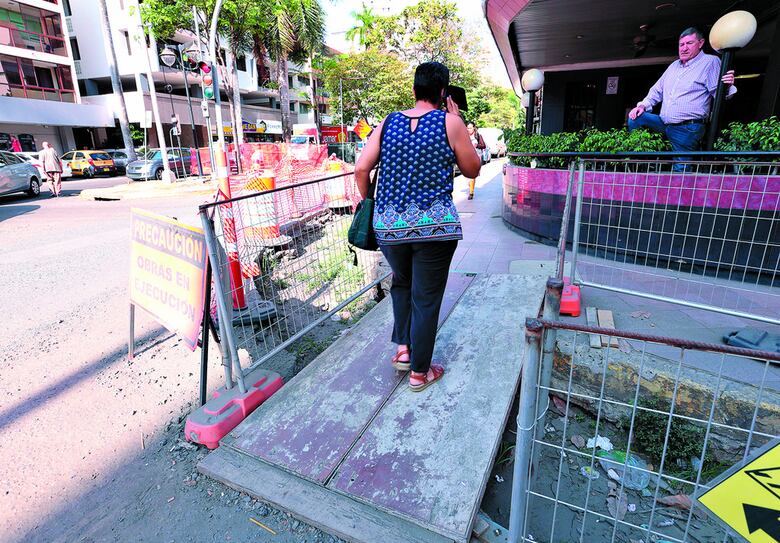 Polémica entre Alcaldía de Panamá y la SPIA por aceras