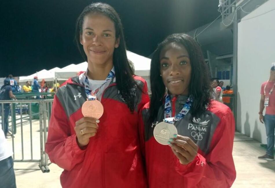 Bell y Ferris logran subir el podio