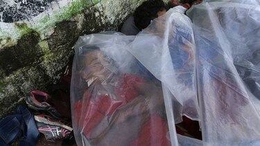 Caravana de centroamericanos sigue su recorrido hacia Estados Unidos