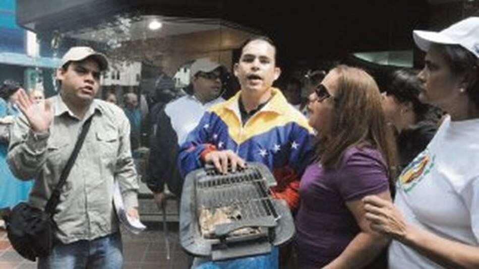 Deponen huelga de hambre en Venezuela