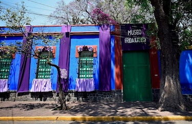 Gobierno mexicano cierra museos, cines y zonas arqueológicas por coronavirus