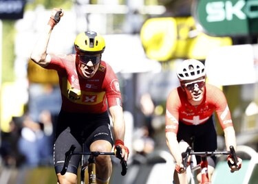 Tour de Francia: Abrahamsen se bautiza en Toulouse, Healy llega a Pirineos de amarillo