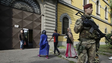 Amnistía Internacional denuncia torturas a migrantes en Italia